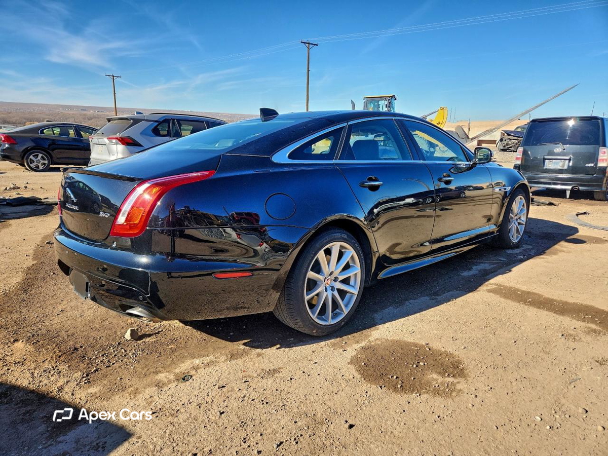 Jaguar XJ 2016
