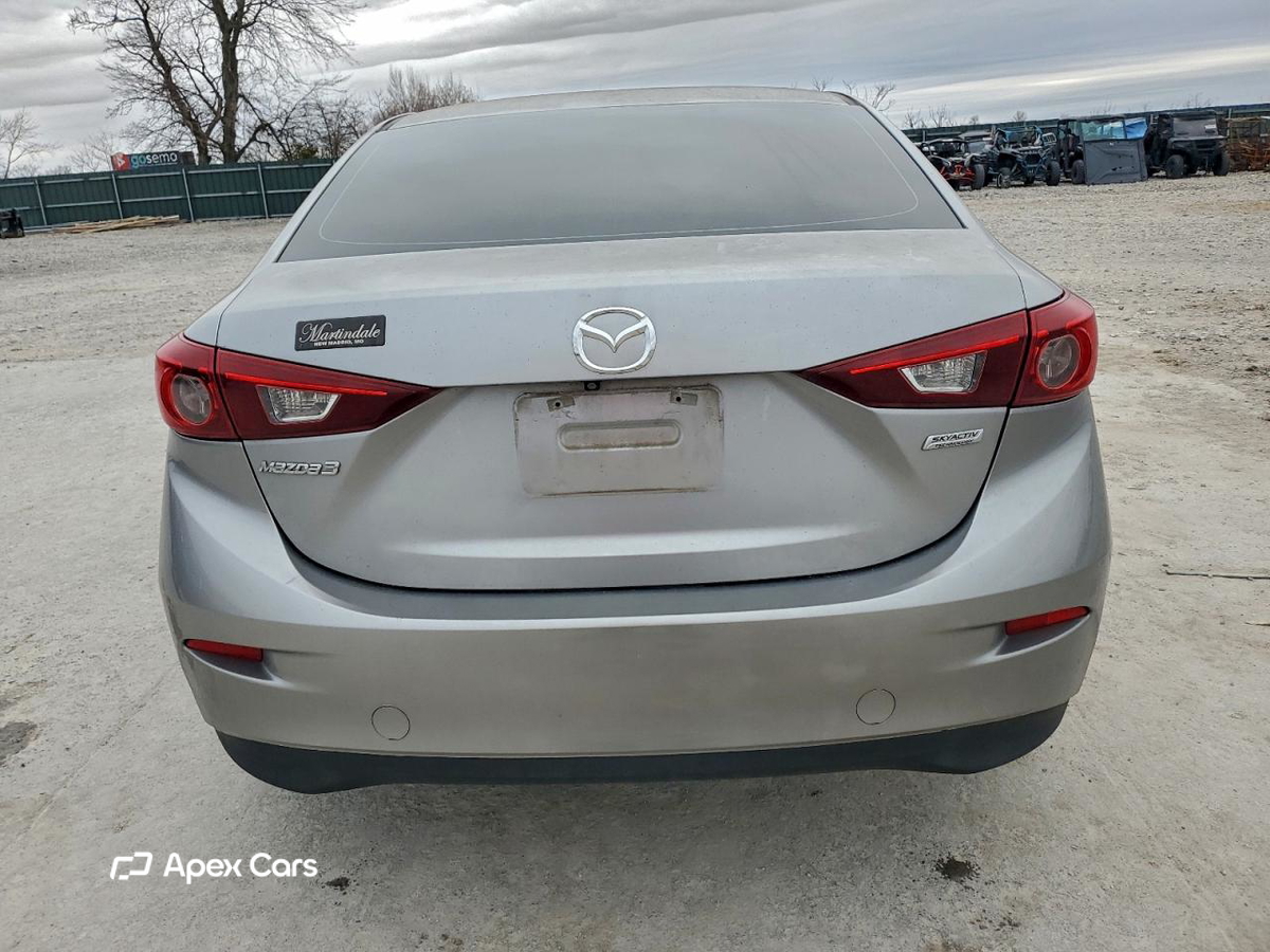 Mazda 3 2016
