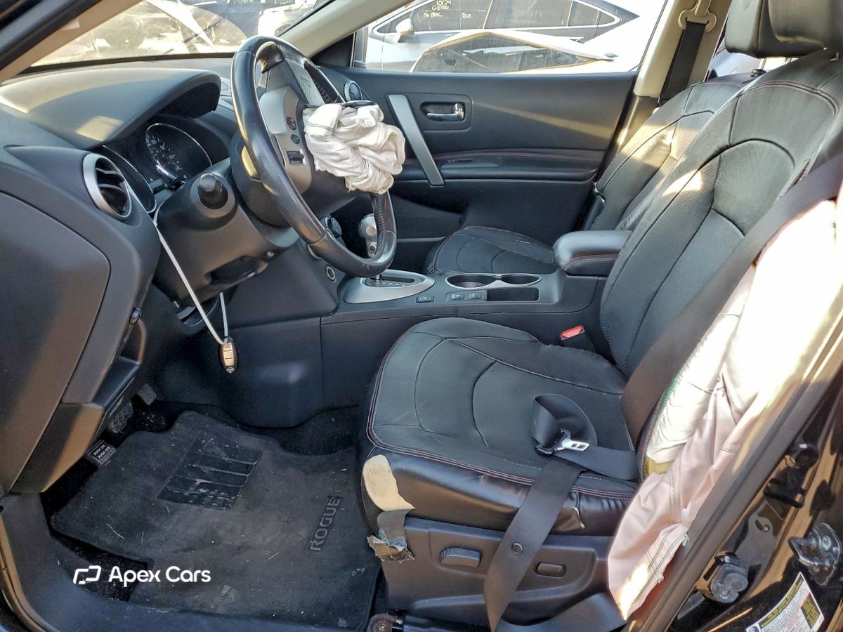 Nissan Rogue 2012