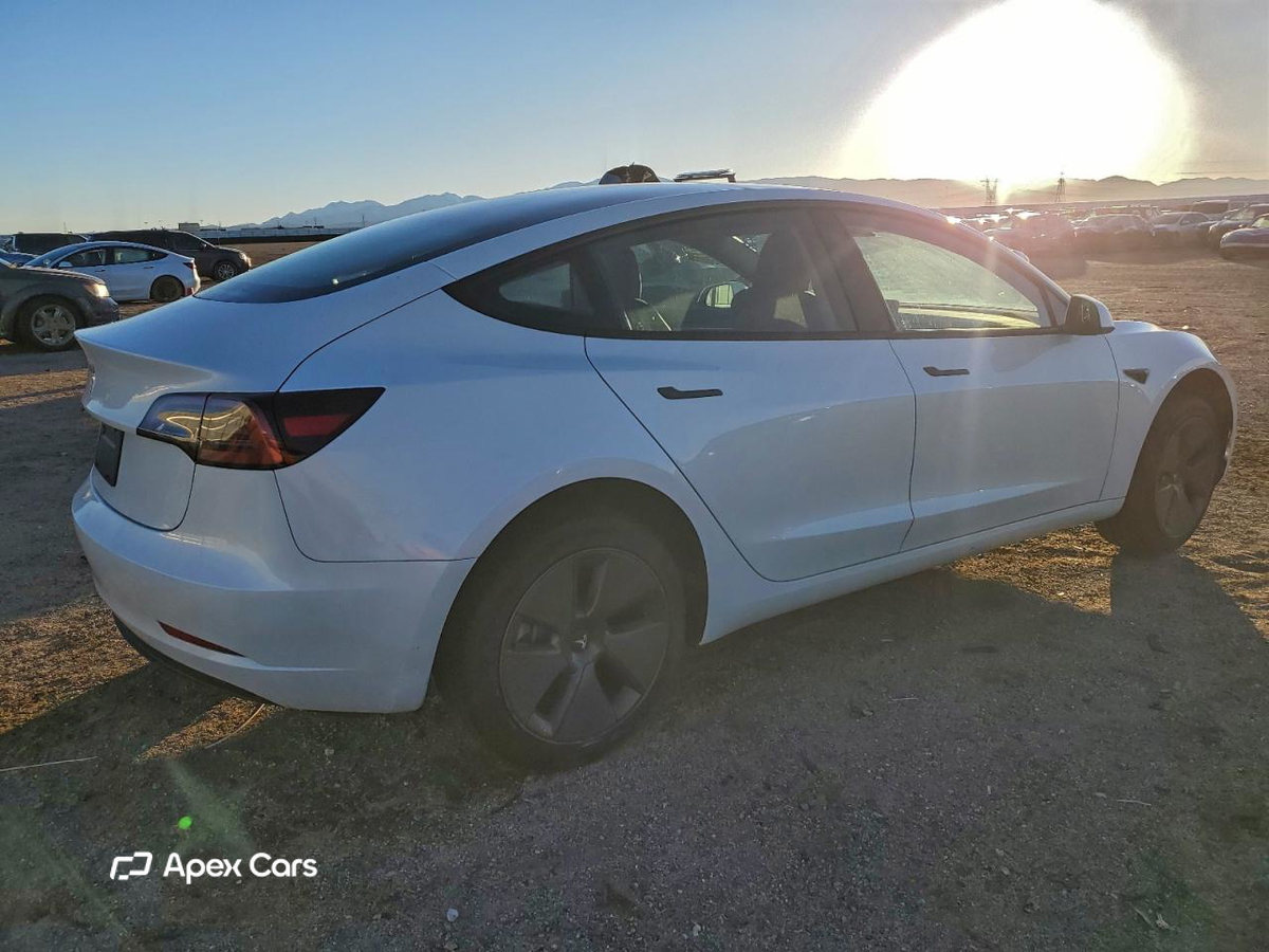 Tesla Model 3 2023
