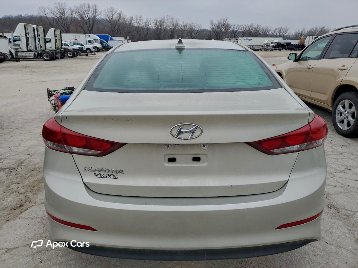 Hyundai Elantra 2017