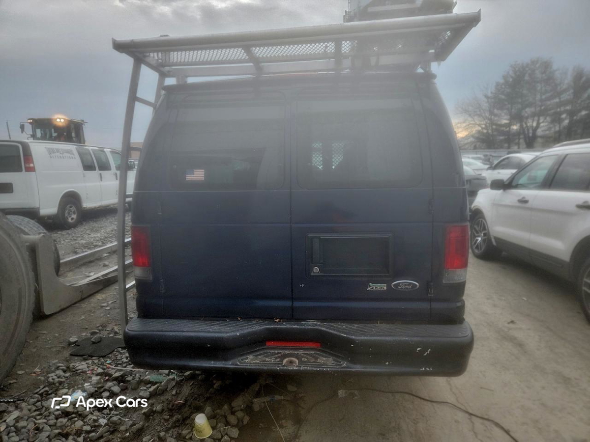 Ford Econoline 2014