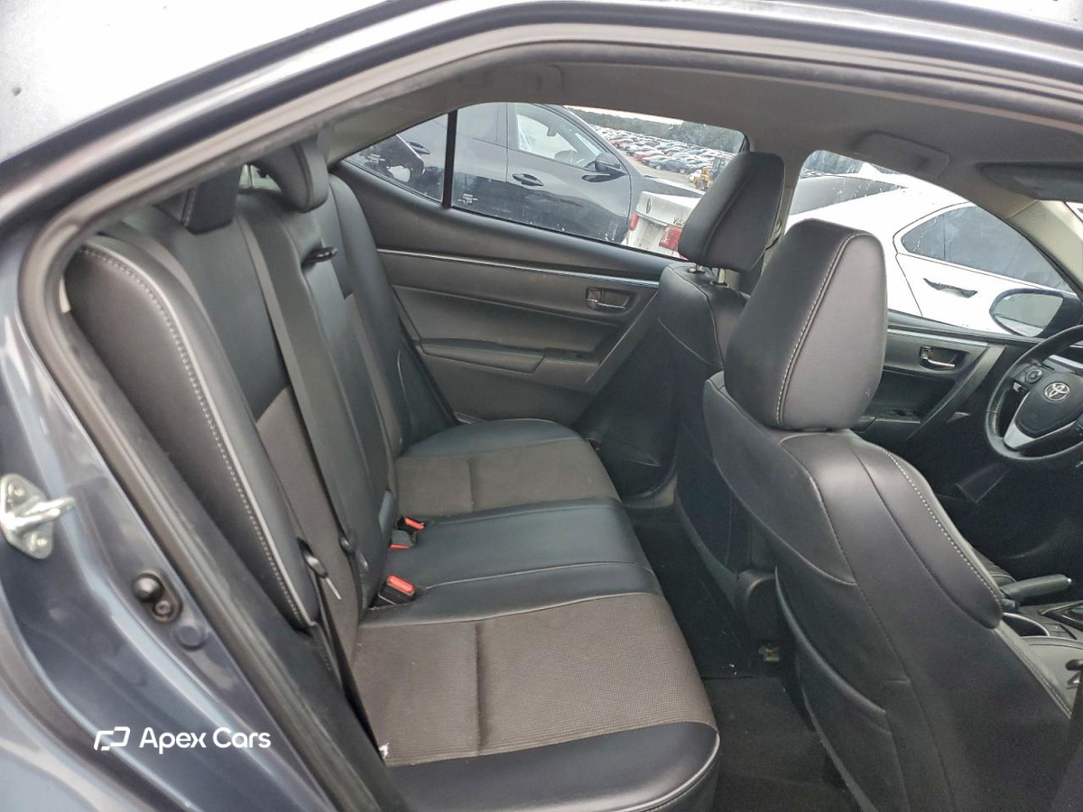 Toyota Corolla 2015