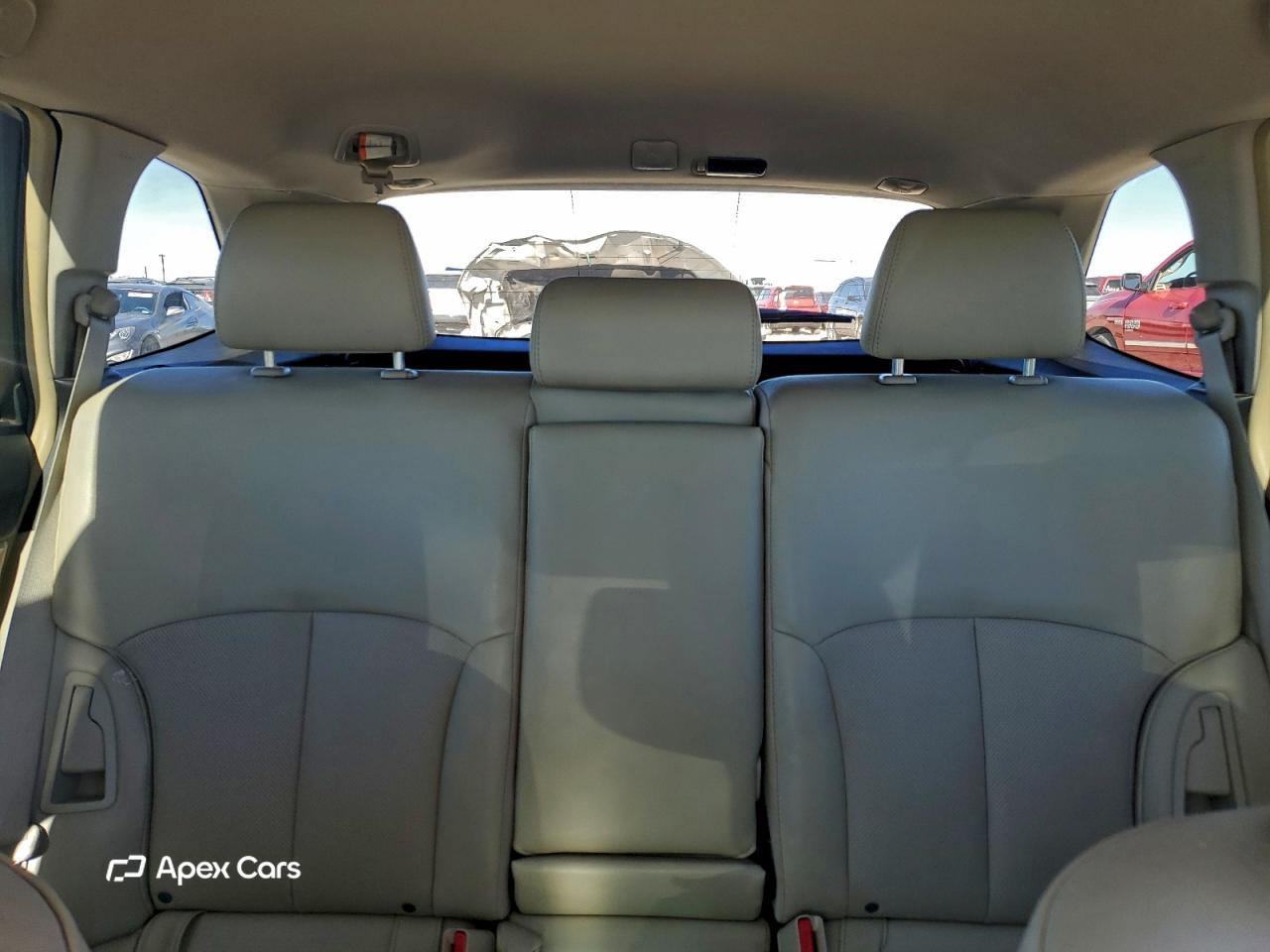 Subaru Outback 2013