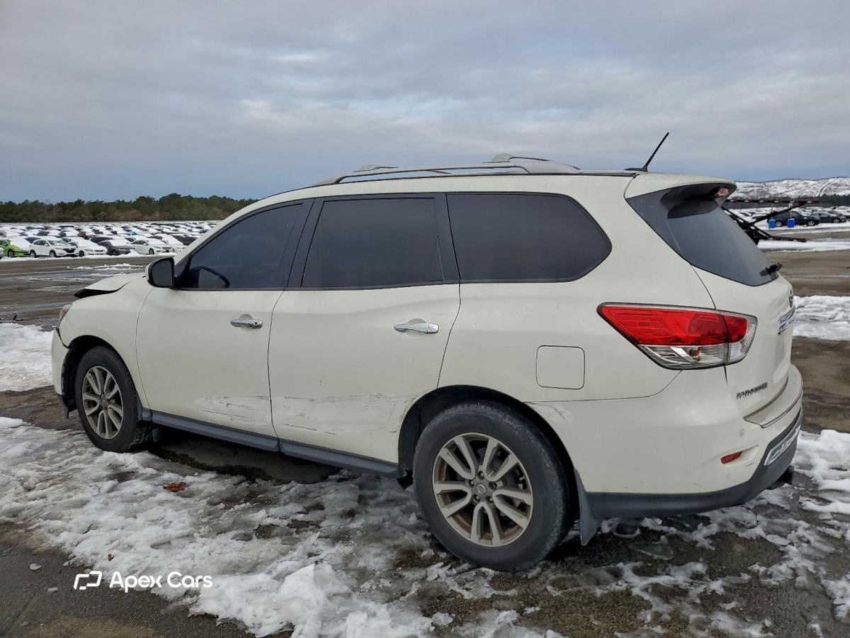 Nissan Pathfinder 2016