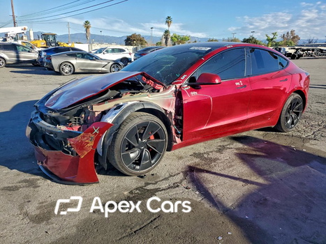 Tesla Model 3 2024 - Image 1 of 15
