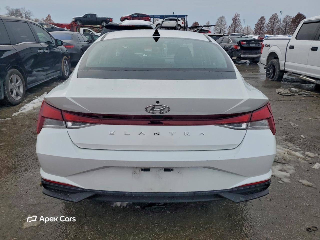 Hyundai Elantra 2021