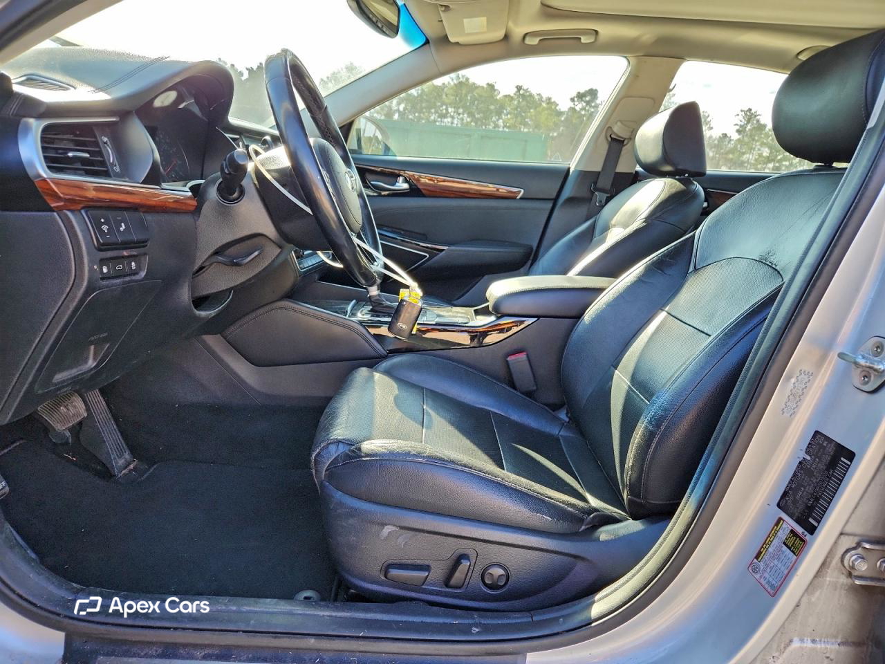 Kia Cadenza 2017