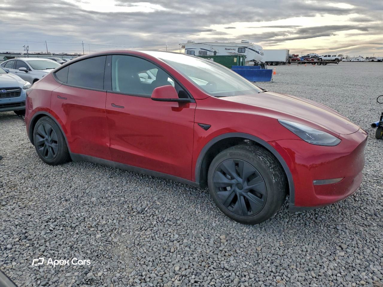 Tesla Model Y 2024