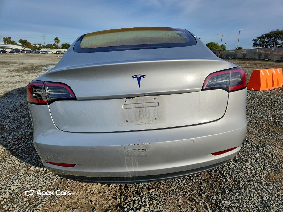 Tesla Model 3 2018