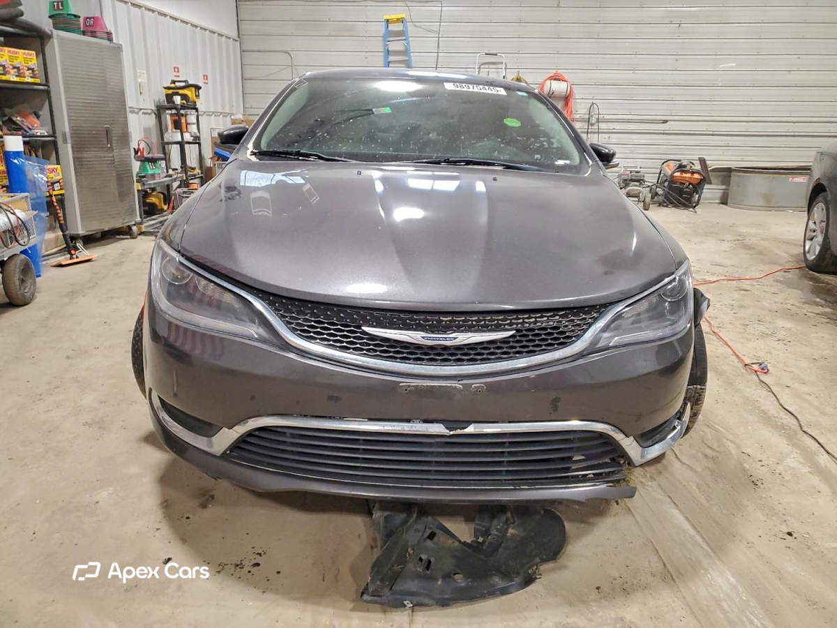 Chrysler 200 2015