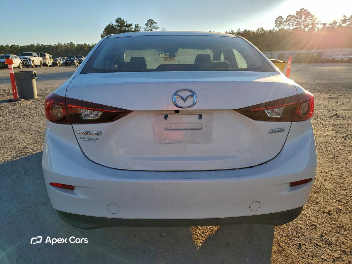 Mazda 3 2018