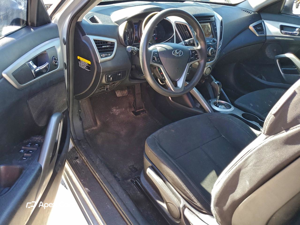 Hyundai Veloster 2015