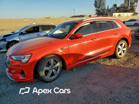 Audi e-tron 2019 - Image 1 of 14
