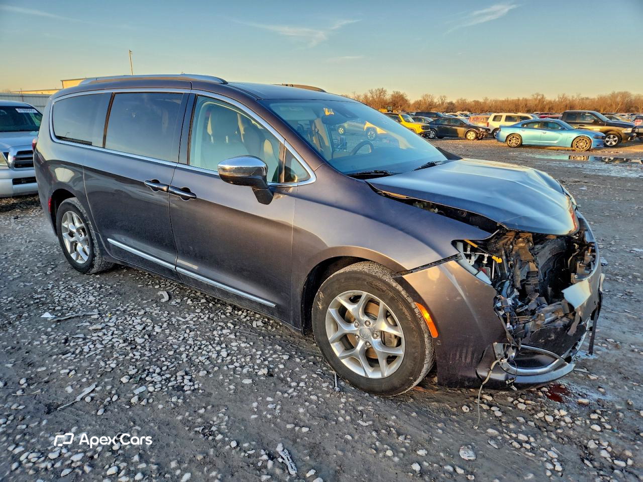 Chrysler Pacifica 2017