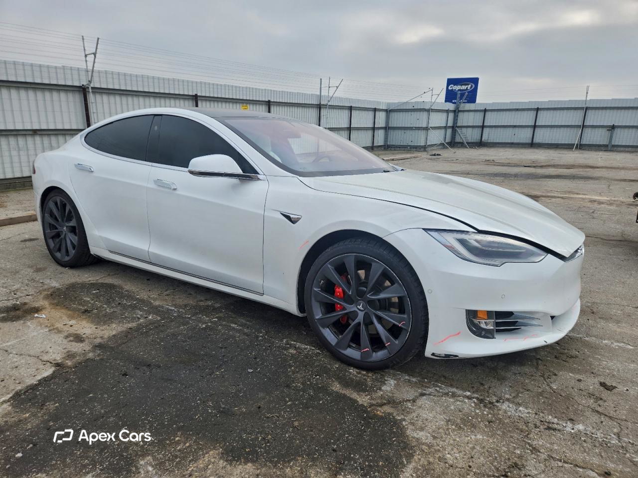 Tesla Model S 2020