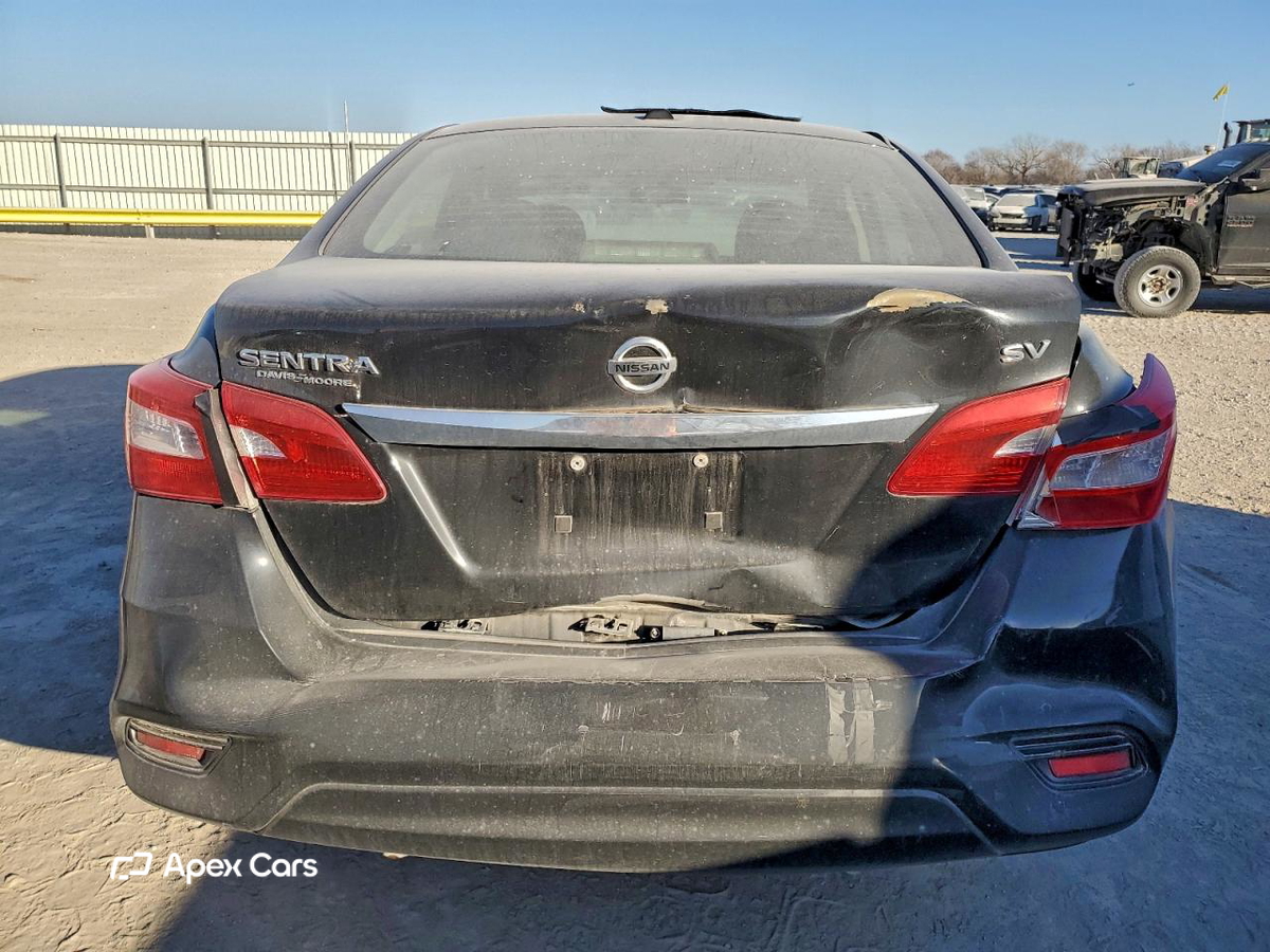 Nissan Sentra 2018
