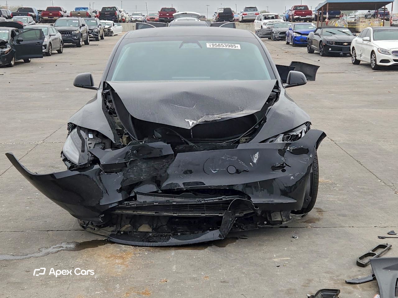 Tesla Model 3 2024