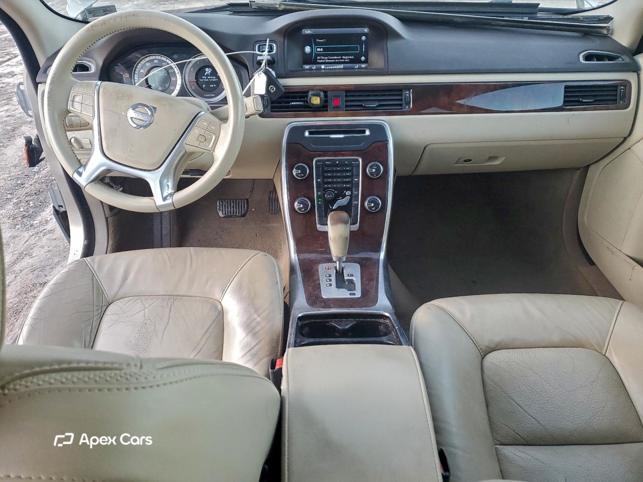 Volvo XC70 2012