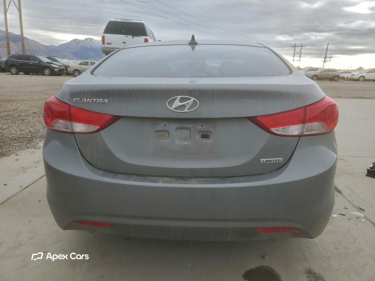 Hyundai Elantra 2013