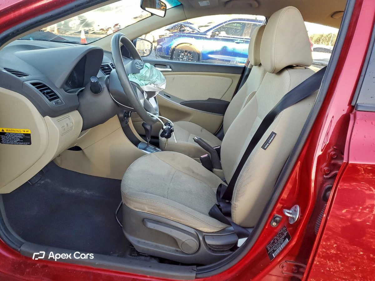 Hyundai Accent 2012