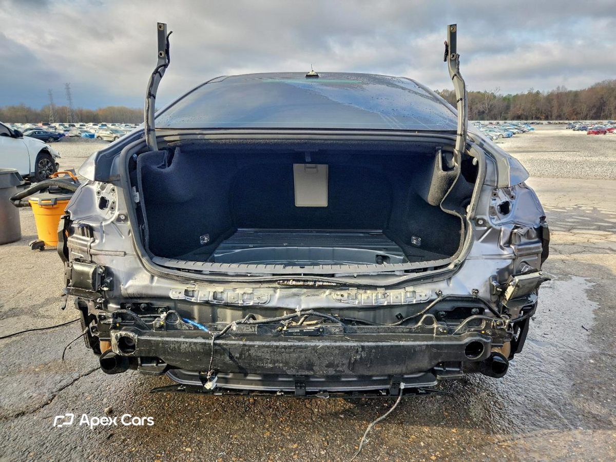 Hyundai Genesis 2015