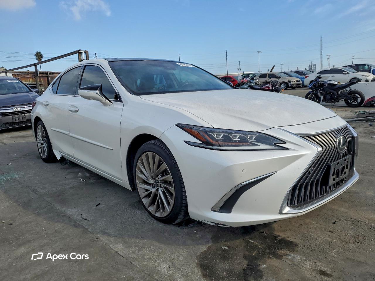 Lexus ES 2019