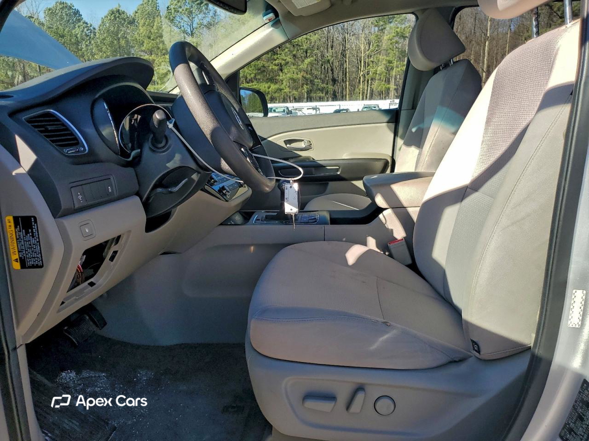 Kia Sedona 2016