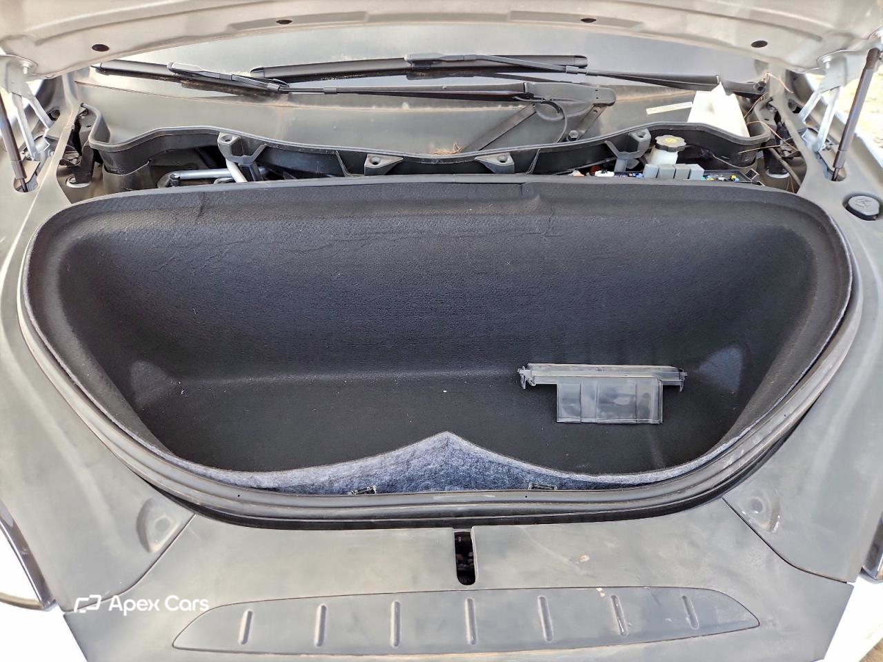 Tesla Model X 2019