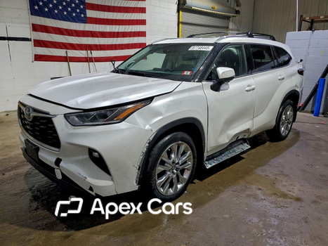Toyota Highlander 2023 - Image 1 of 14