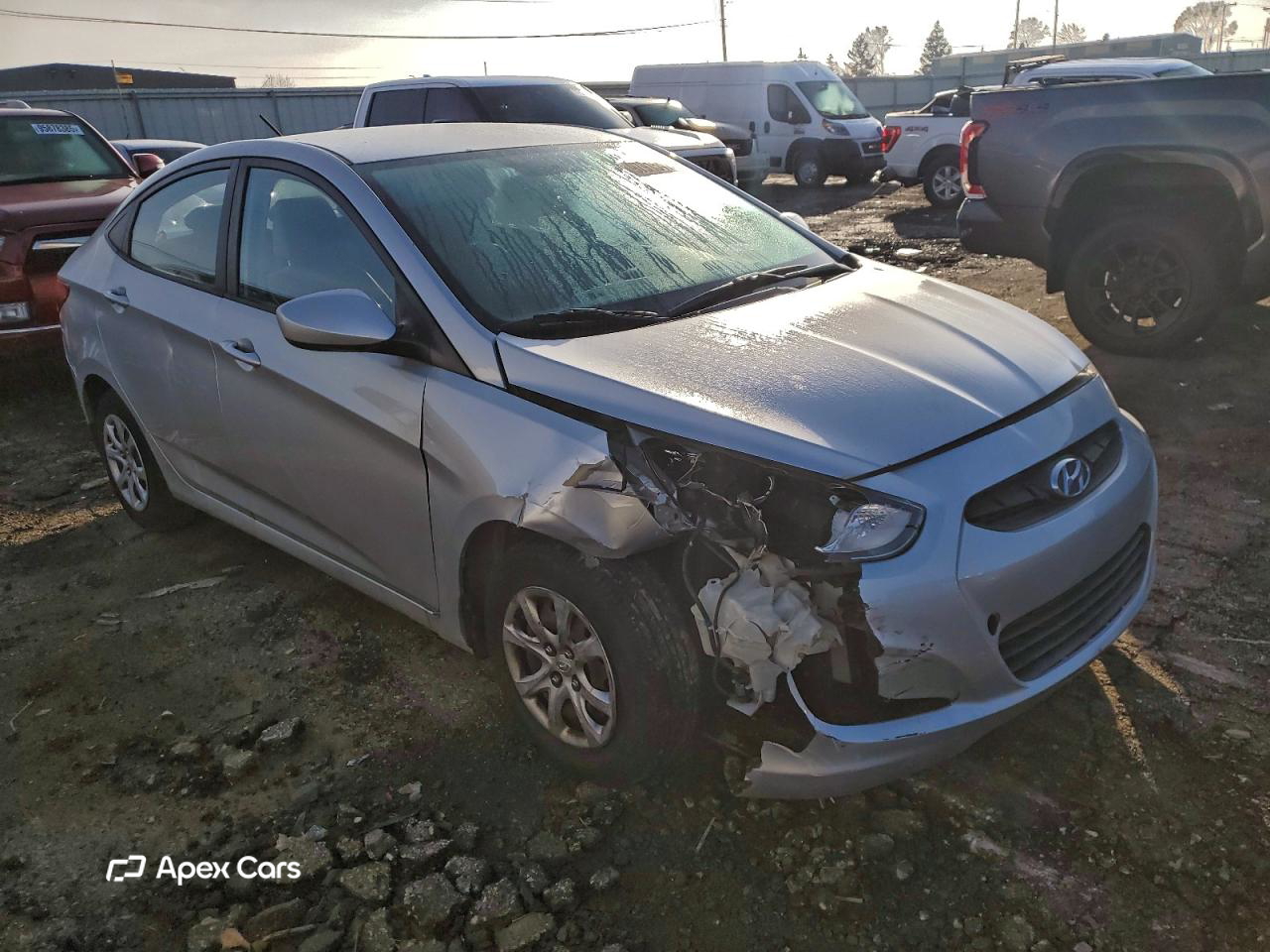 Hyundai Accent 2013