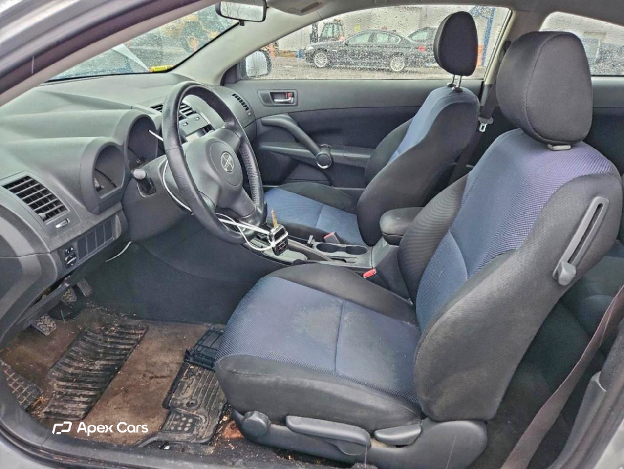 Toyota  2005