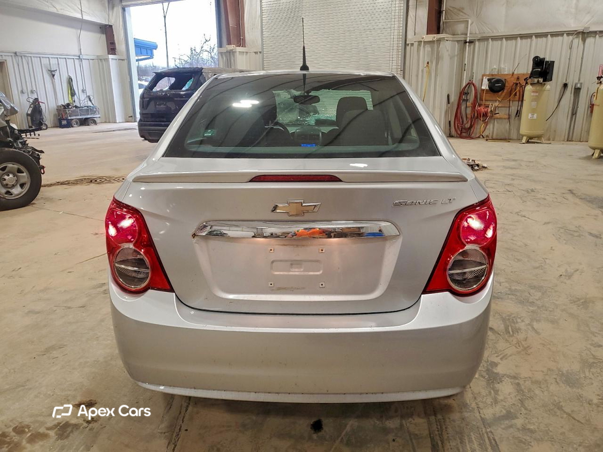 Chevrolet Sonic 2014