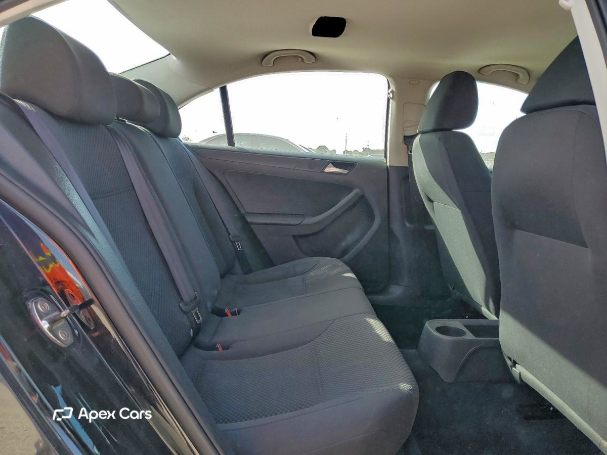 Volkswagen Jetta 2013