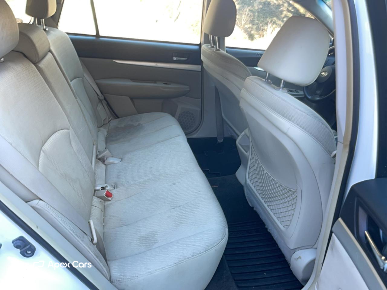 Subaru Outback 2012