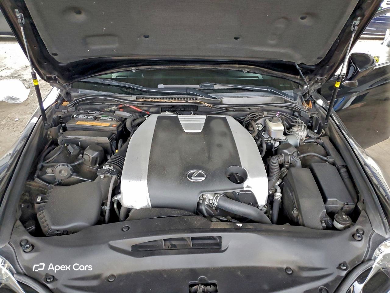 Lexus IS 2014