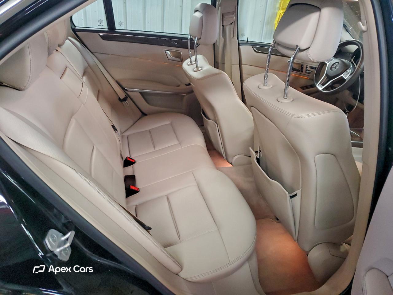 Mercedes-Benz  2014