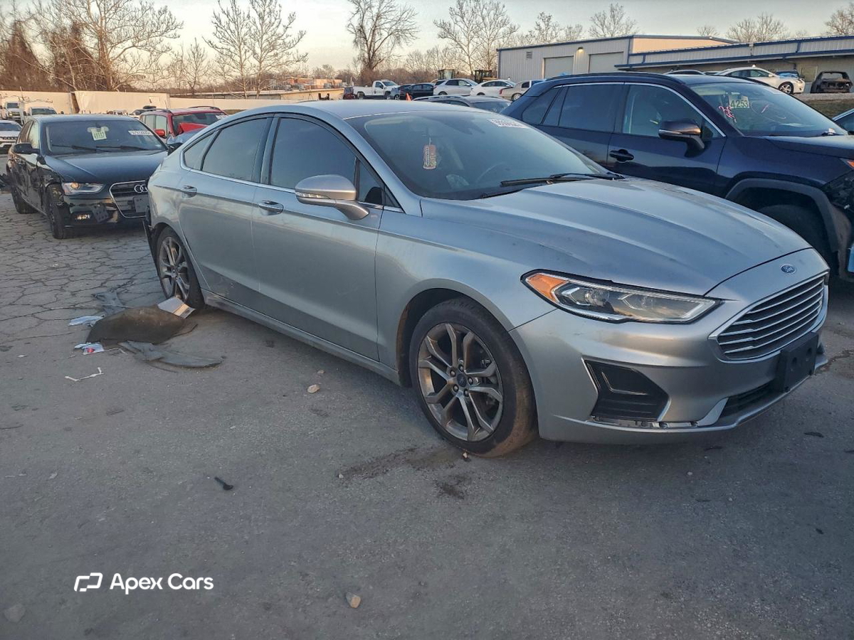 Ford Fusion 2020