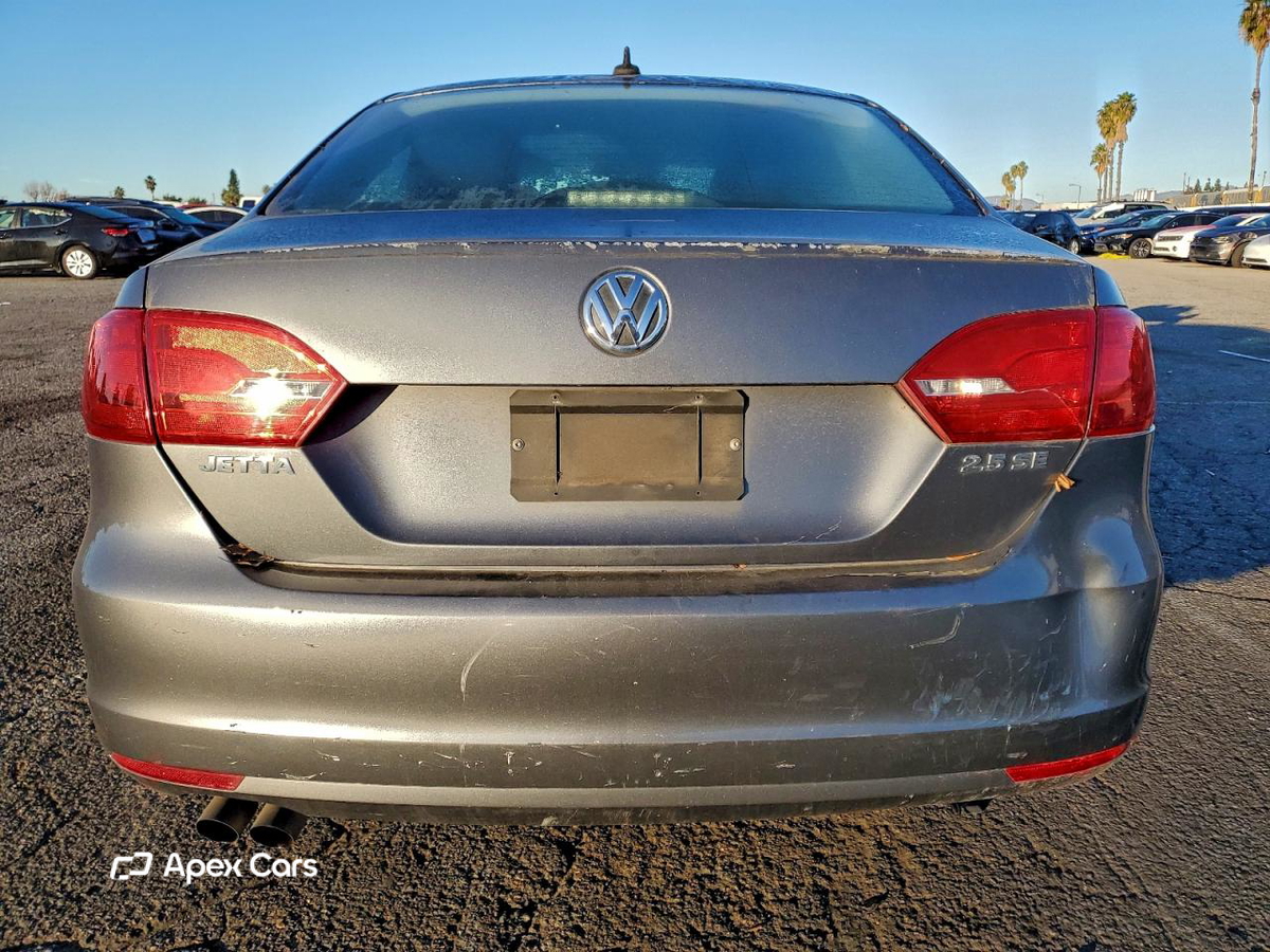 Volkswagen Jetta 2012