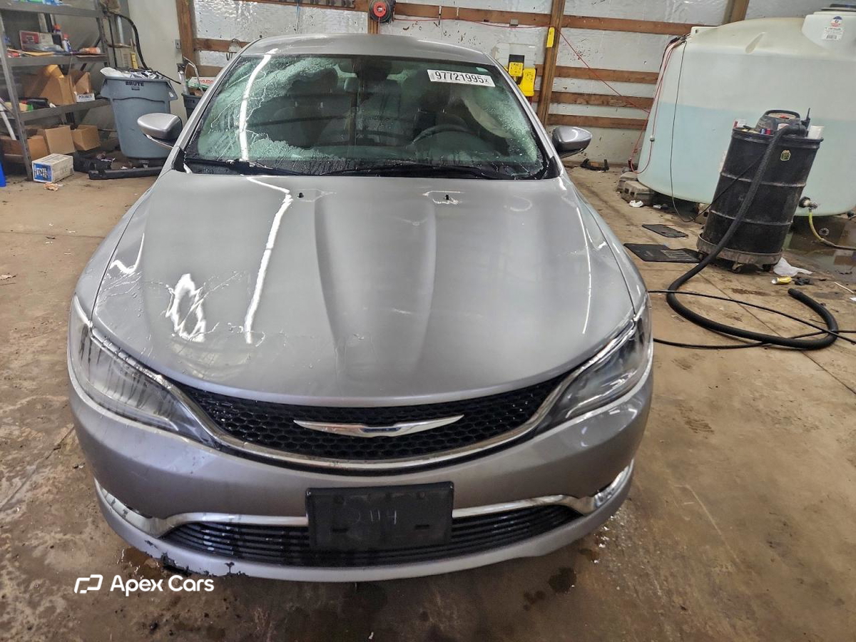 Chrysler 200 2015