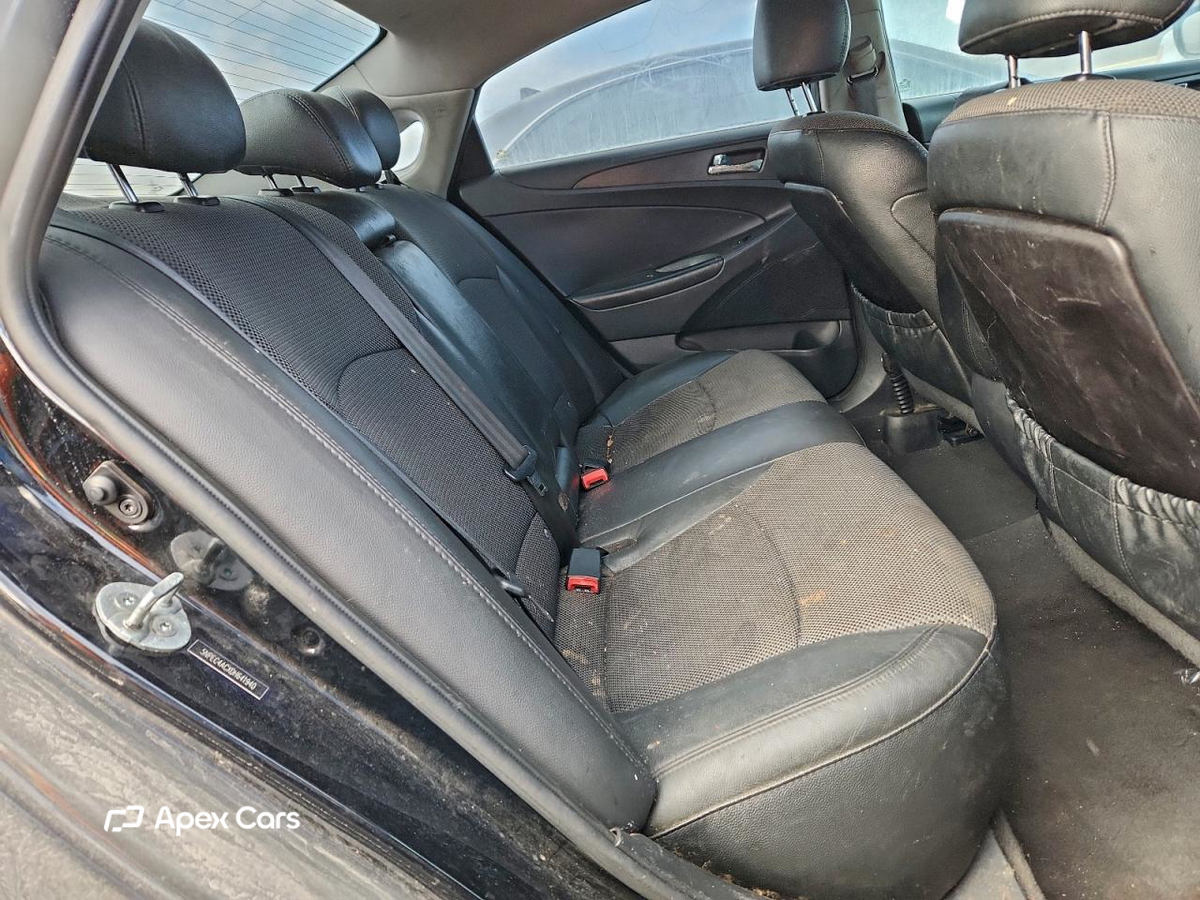 Hyundai Sonata 2013