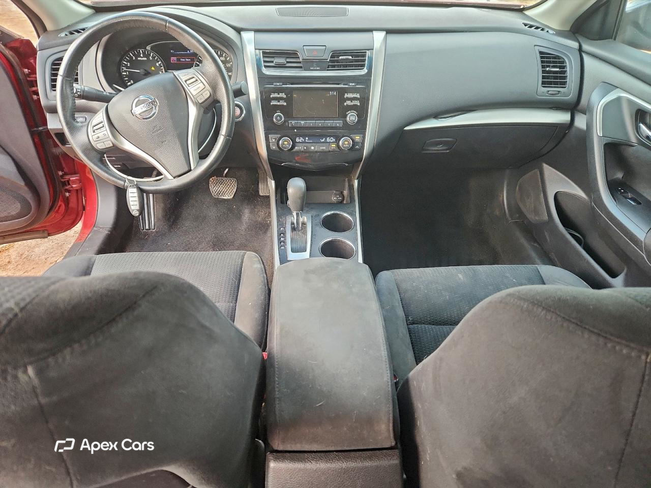 Nissan Altima 2015