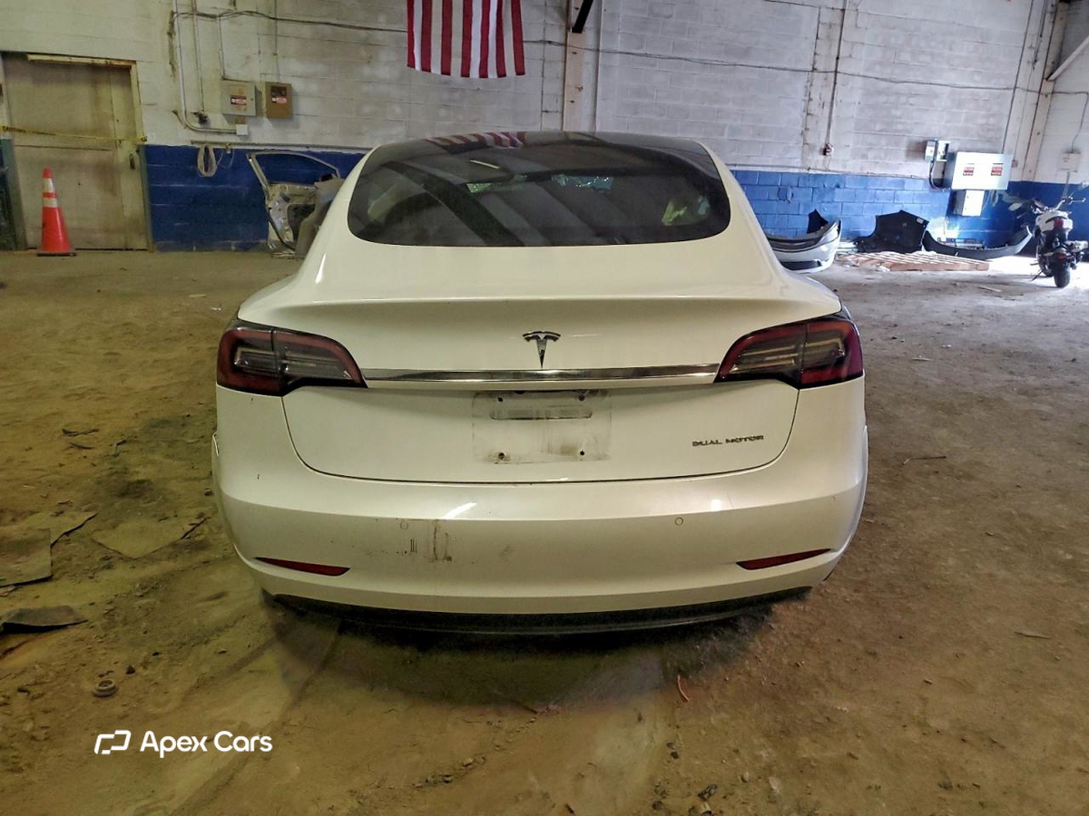 Tesla Model 3 2018