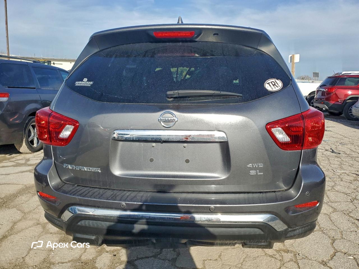 Nissan Pathfinder 2019