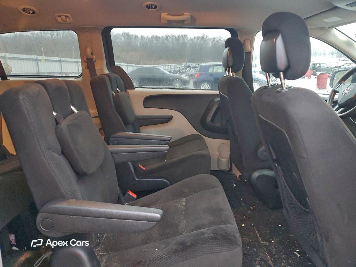 Dodge Caravan 2016
