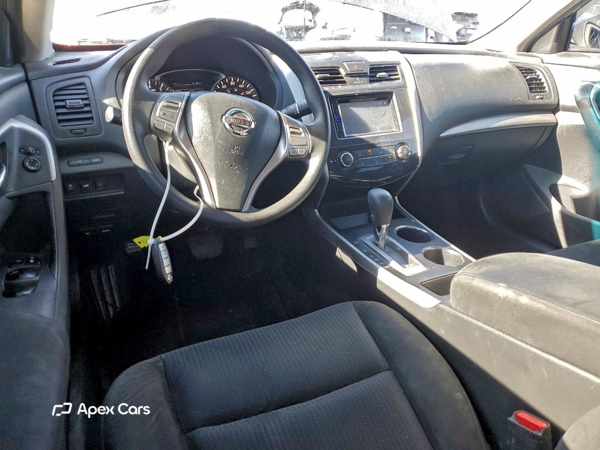 Nissan Altima 2015