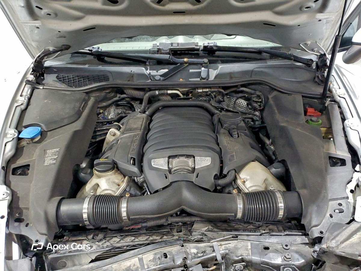Porsche Cayenne 2012