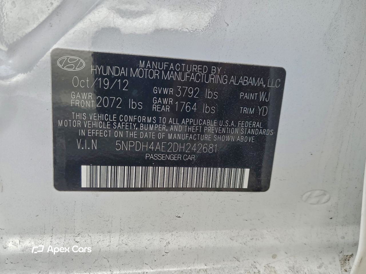 Hyundai Elantra 2013