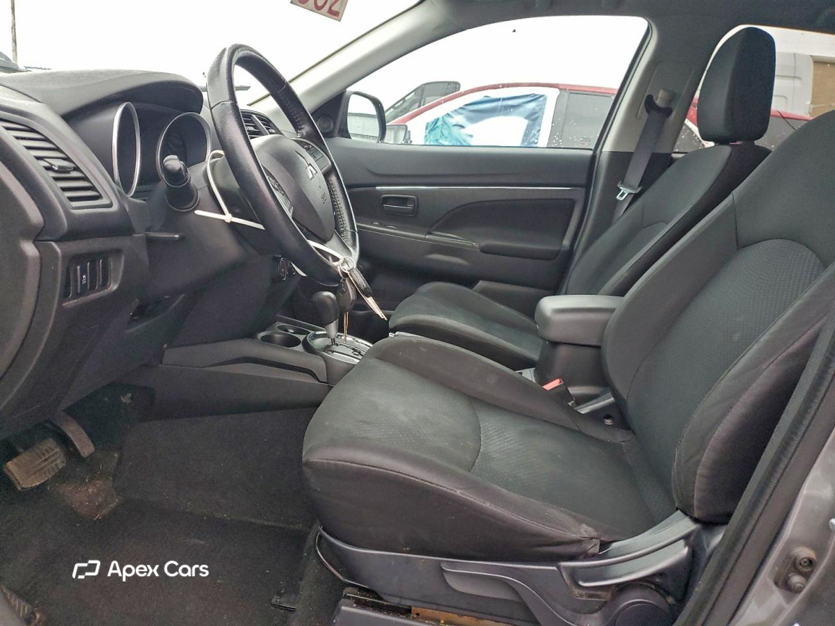 Mitsubishi Outlander 2015