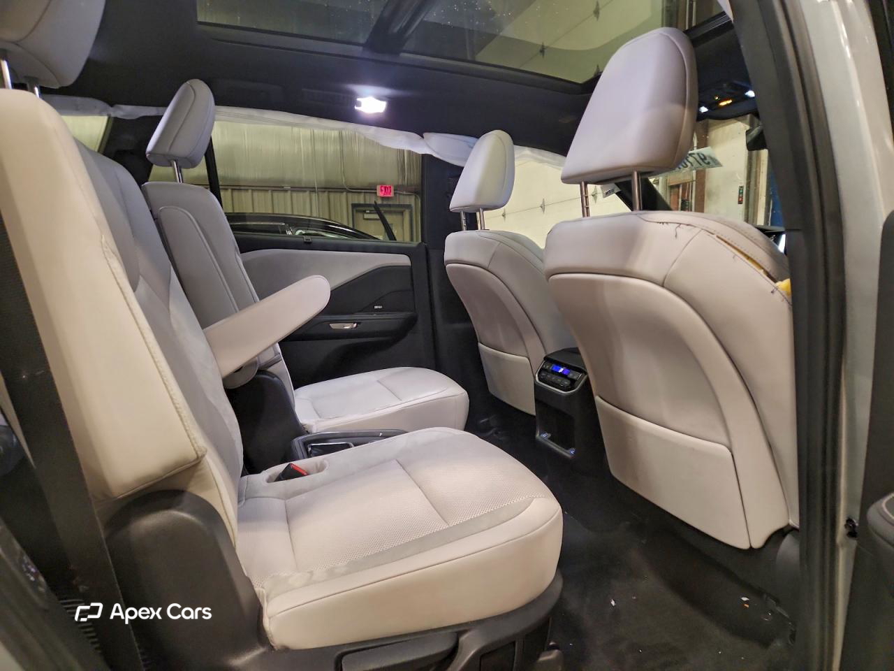 Lexus TX 2025
